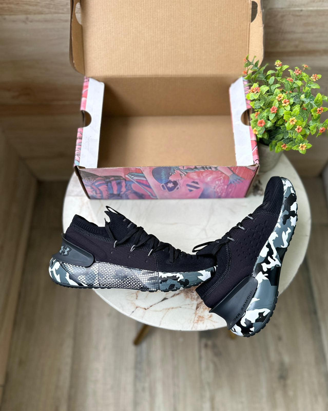 Under Armour hovr 2.0 imported premium sports shoes - Image 3