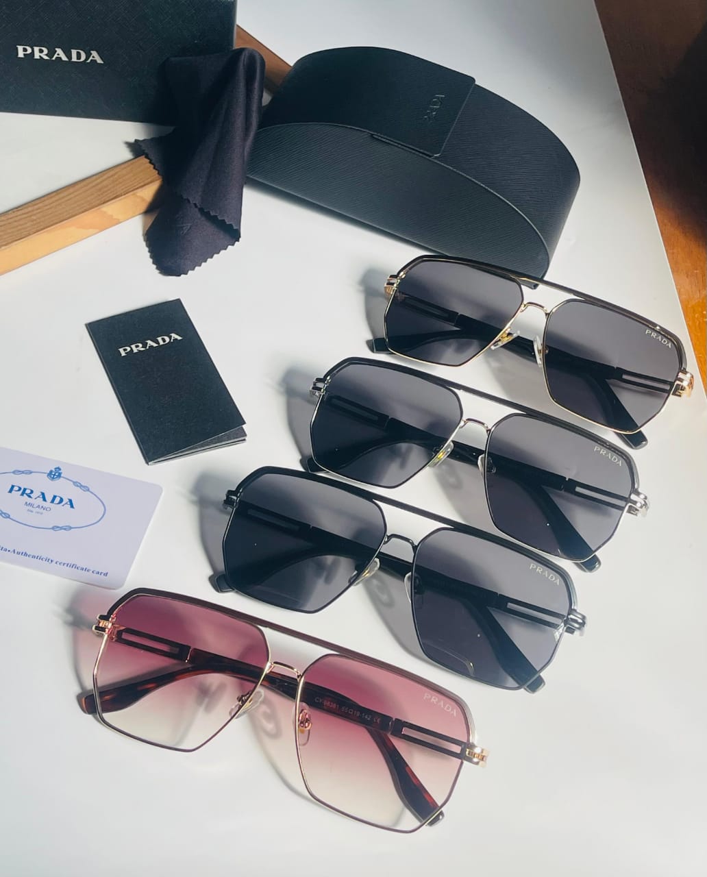 imported signature belts,luxury imported belts,first copy belts men,louis vuitton imported