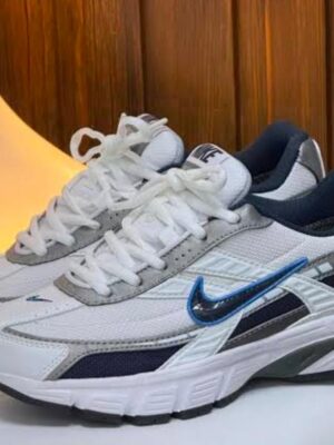 Nike intriator imported premium sports for men