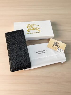 BURBERRY UNISEX LONG WALLET PREMIUM QUALITY